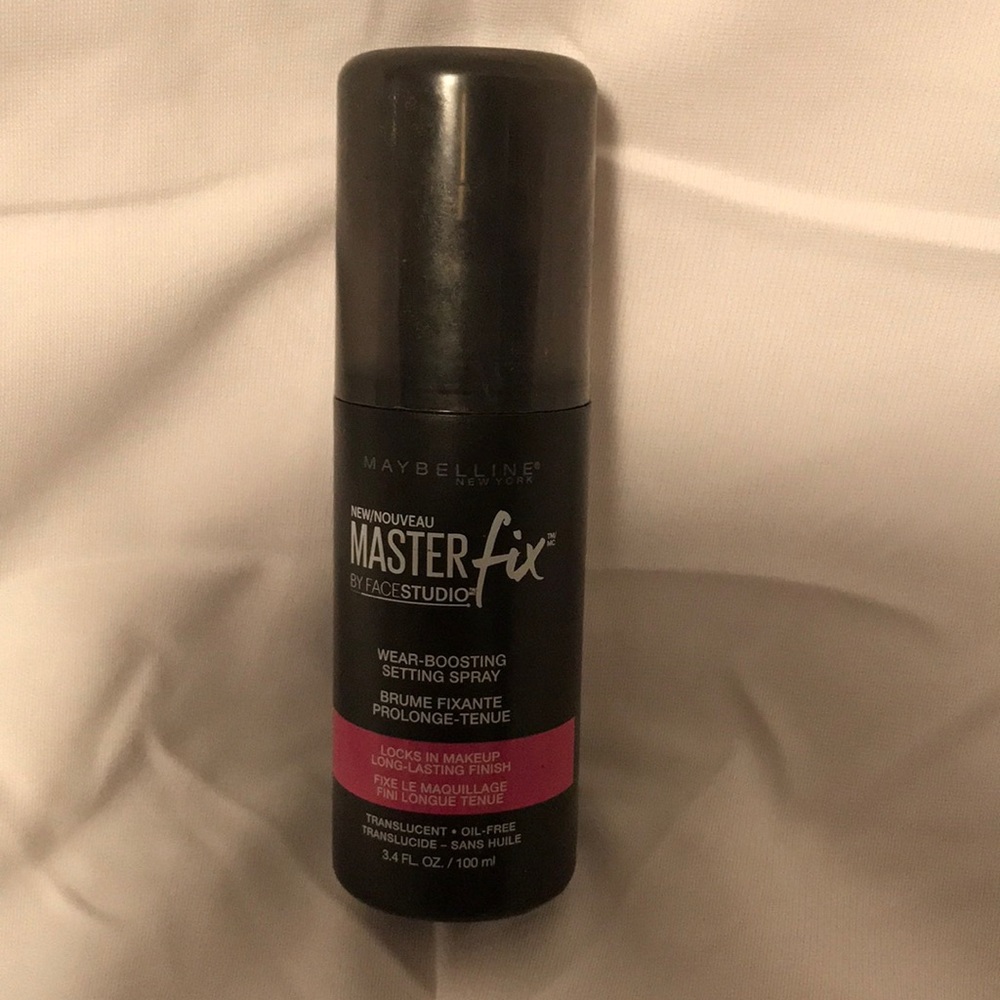 Maybelline Master Fix Wear Boosting Setting Spray